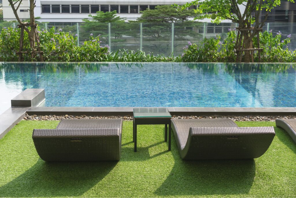 5 Tips To Create Soft Surface Around Ponds With Artificial Grass In Del